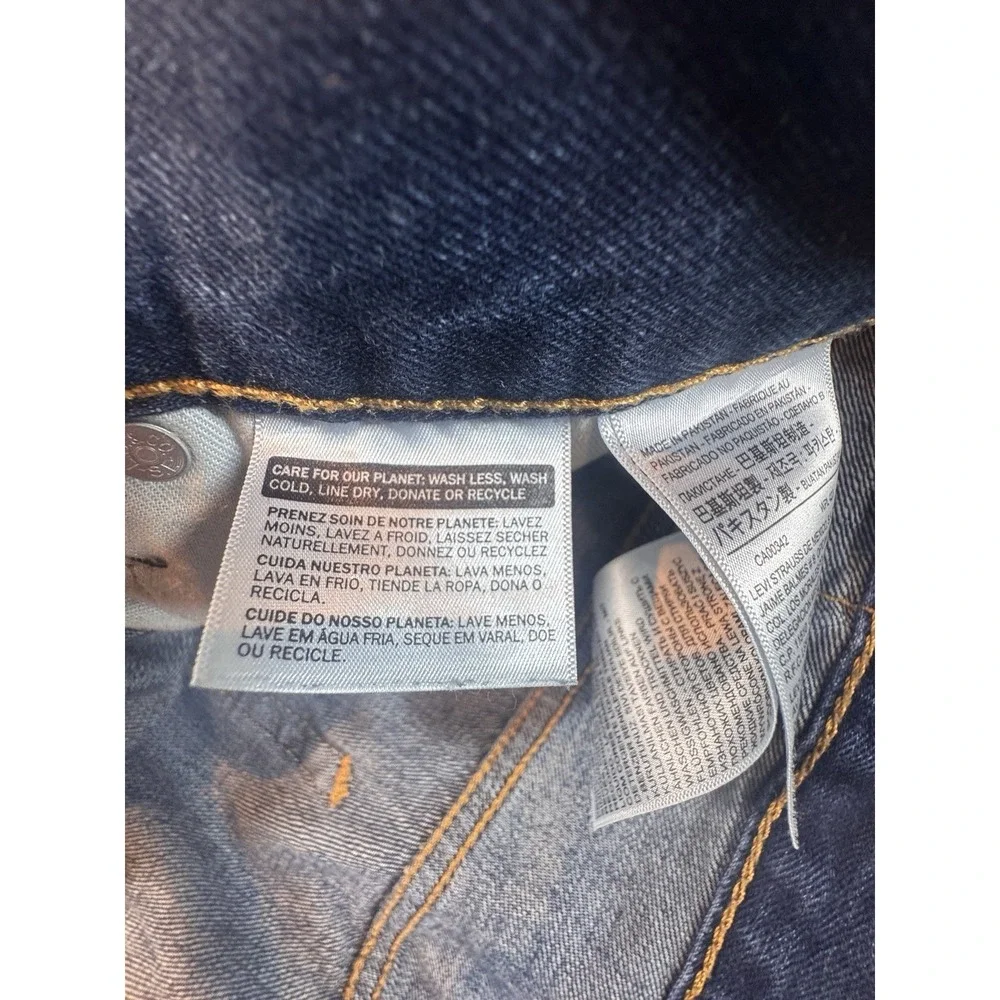 Levis product pair